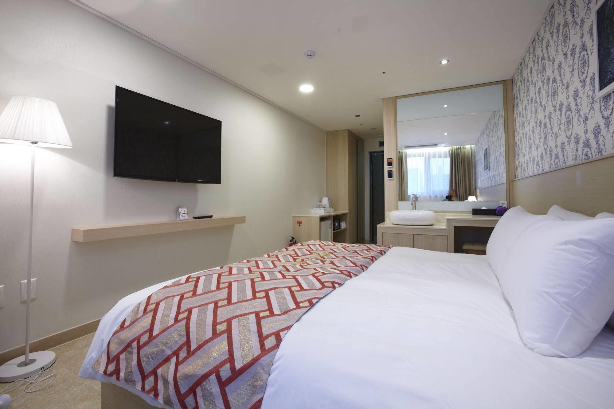 Hotel Sopra Incheon Cheongna Exterior foto