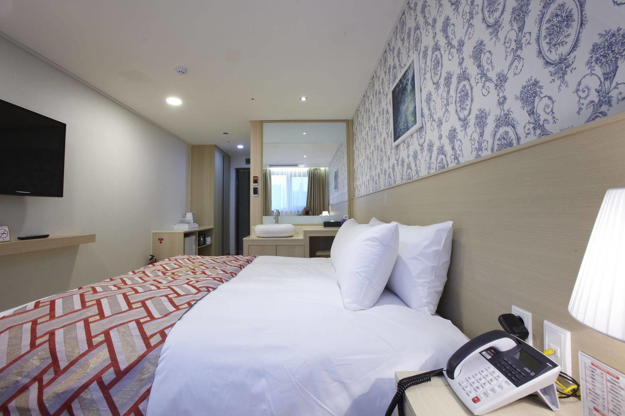 Hotel Sopra Incheon Cheongna Exterior foto